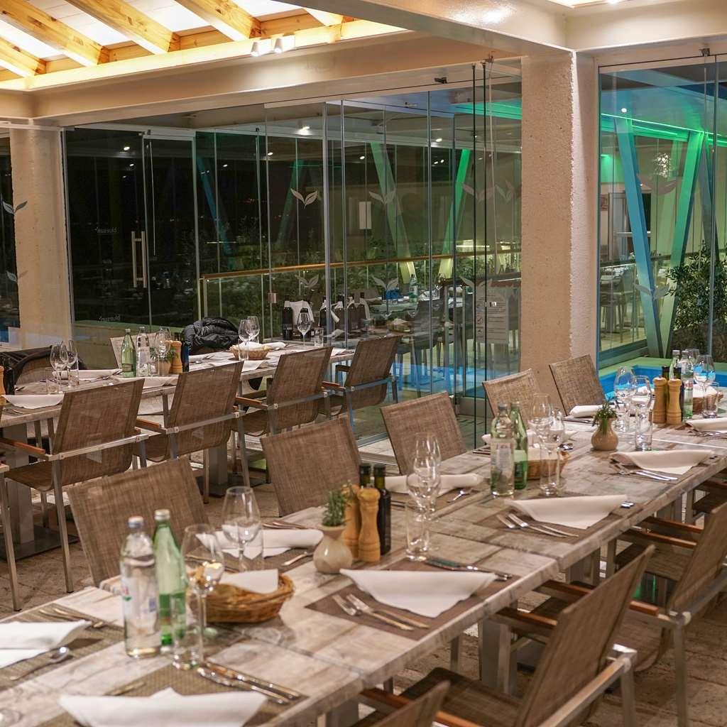 Aminess Vival Casa Velaris Hotell Supetar Restaurant bilde