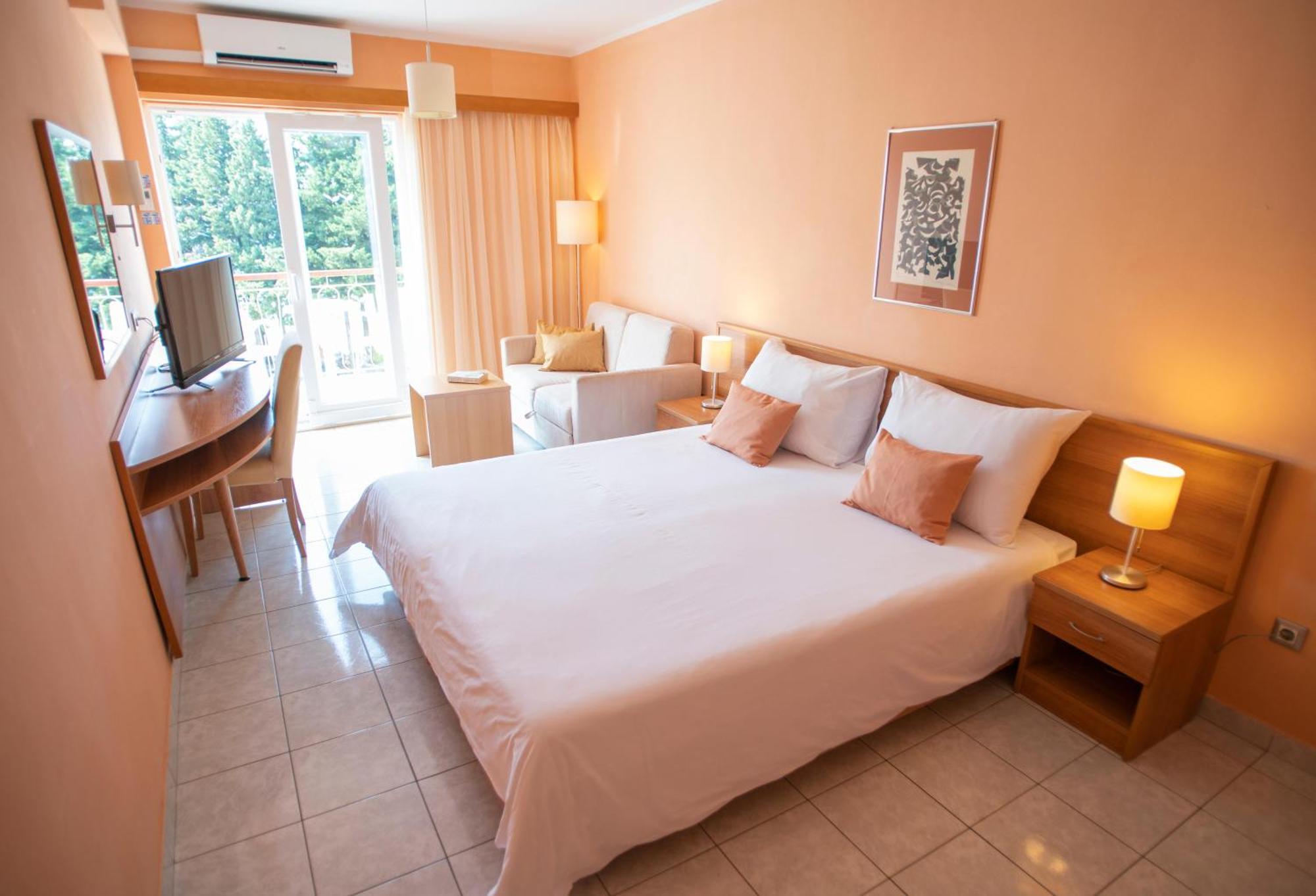 Aminess Vival Casa Velaris Hotell Supetar Eksteriør bilde